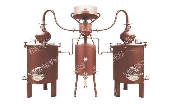 固液雙釜蒸餾機(jī)組
